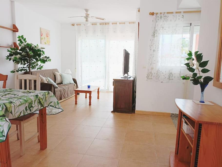 Casa Familiar A Pie De Piscina Villa เบรา ภายนอก รูปภาพ